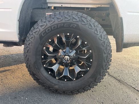 Used 2019 RAM 2500 Big Horn image 10