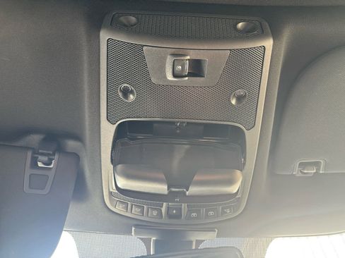 Used 2016 Ford F150 Platinum w/ Equipment Group 701A Luxury image 42