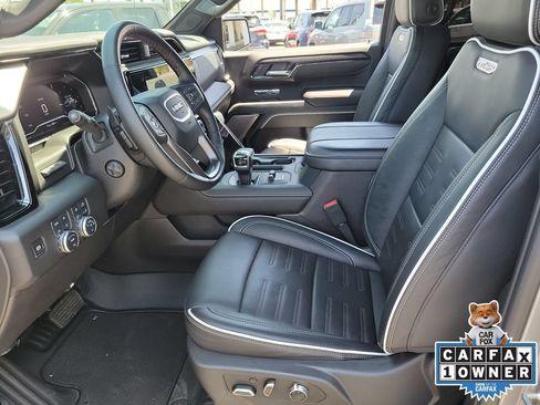 Used 2025 GMC Sierra 1500 AT4X AWD/4WD image 17