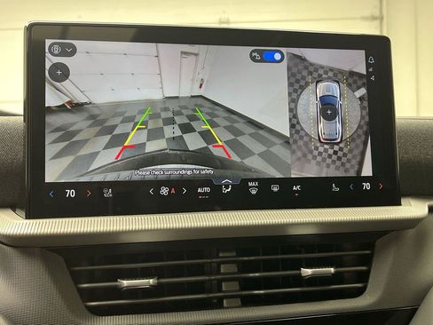 Used 2026 Ford Explorer Tremor w/ Tremor Ultimate Package AWD/4WD image 6