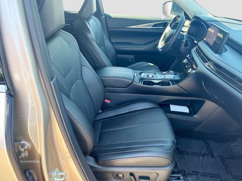 Used 2025 INFINITI QX60 Luxe w/ Vision Package AWD/4WD image 31