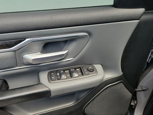 Used 2021 RAM 1500 Big Horn RWD image 15