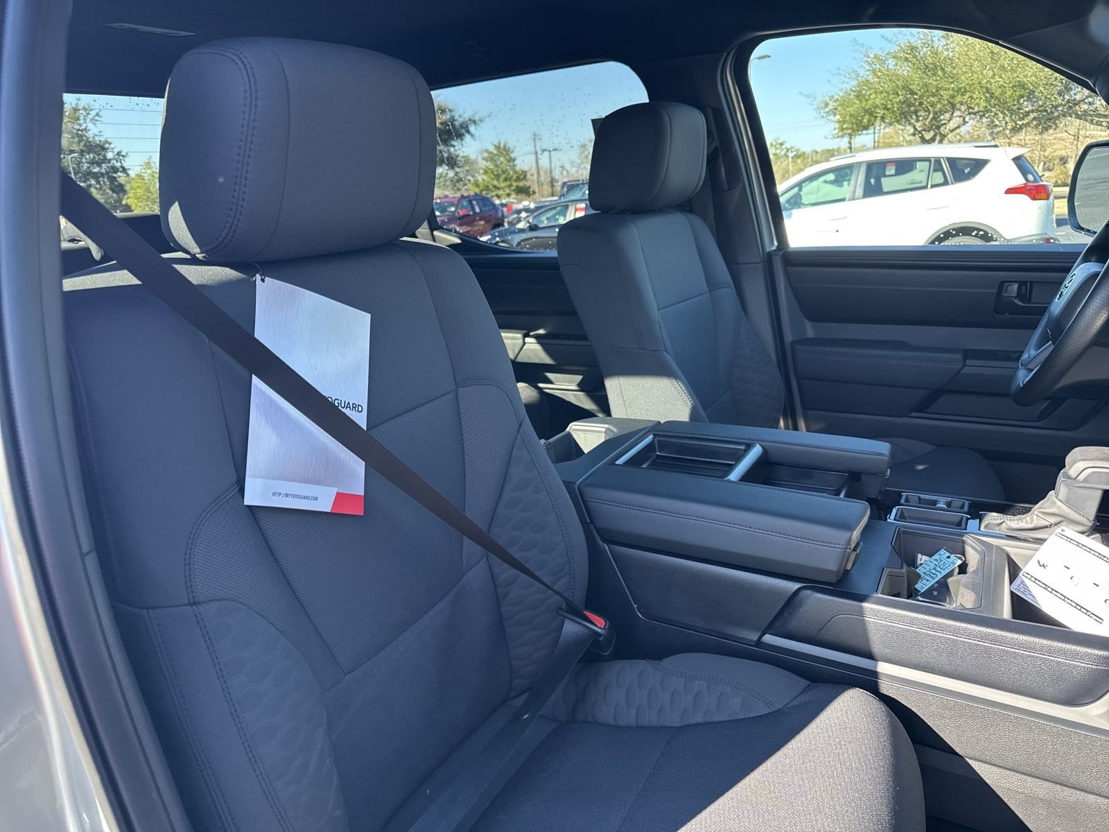 New 2025 Toyota Tundra SR w/ SR Tow Package AWD/4WD image 32
