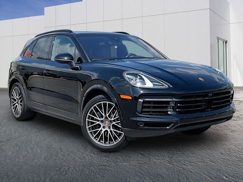 Certified 2023 Porsche Cayenne AWD/4WD image 9