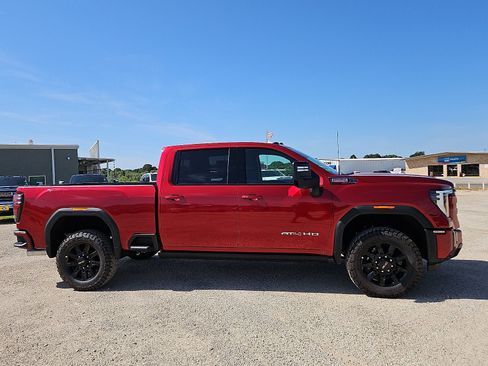 New 2026 GMC Sierra 2500 AT4 w/ AT4 Premium Plus Package AWD/4WD image 6
