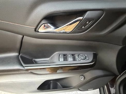 Used 2020 GMC Acadia AT4 w/ Driver Alert Package II AWD/4WD image 29