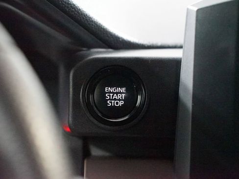 Certified 2024 Toyota Tacoma SR5 image 18