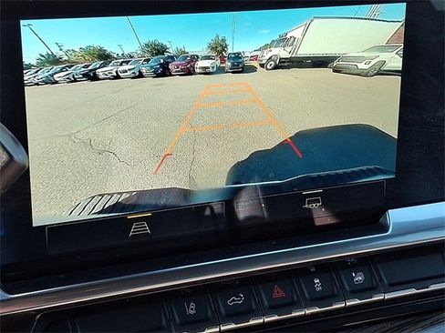 Used 2024 Chevrolet Silverado 2500 LT image 13