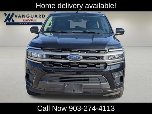 Used 2024 Ford Expedition Max XLT image 3