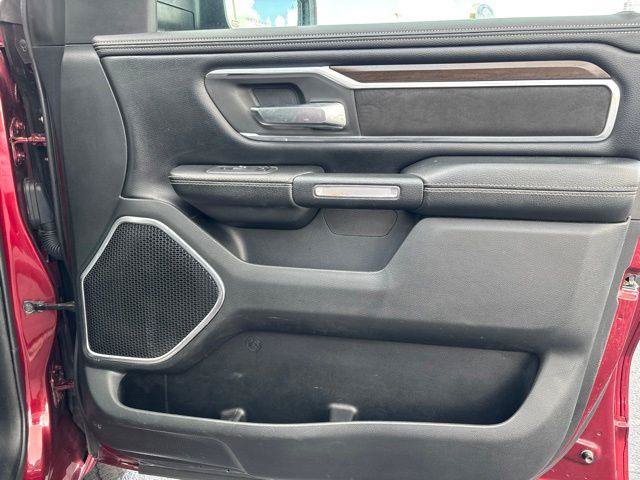 Used 2021 RAM 1500 Laramie AWD/4WD image 13
