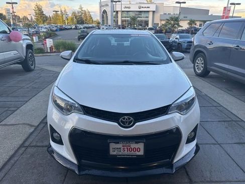 Used 2016 Toyota Corolla S FWD image 2