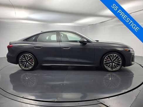 Used 2025 Audi S5 Prestige AWD/4WD image 3