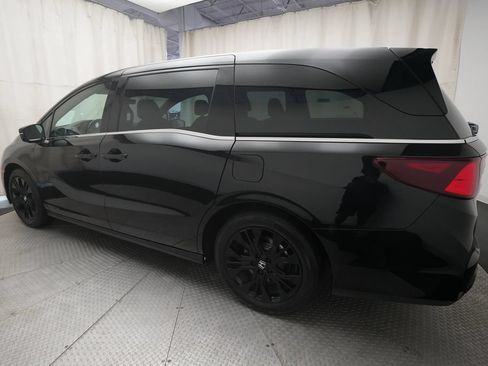 Used 2025 Honda Odyssey Sport-L image 35