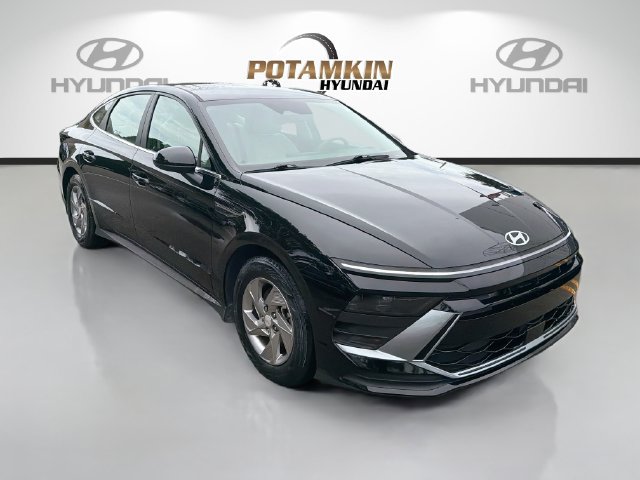 Certified 2025 Hyundai Sonata SE FWD image 3