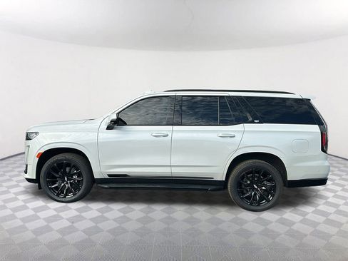 Certified 2022 Cadillac Escalade Sport w/ LPO, ONYX Package image 2