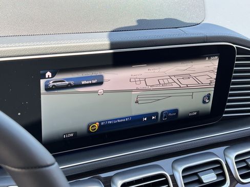 New 2026 Mercedes-Benz GLS 450 4MATIC image 25