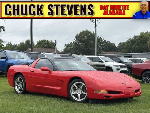 Used 2001 Chevrolet Corvette Coupe RWD image 1