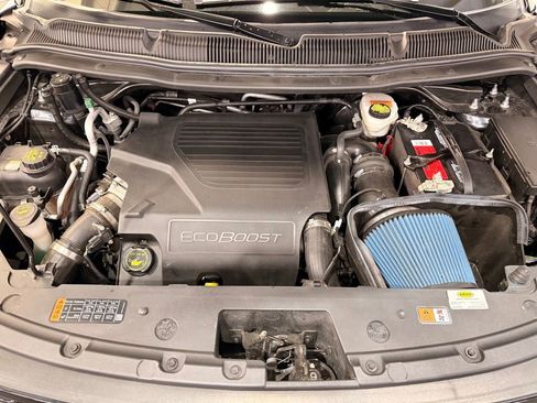 Used 2018 Ford Explorer Sport w/ Equipment Group 401A AWD/4WD image 6