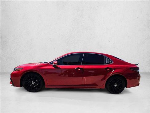 Used 2022 Toyota Camry XSE w/ Carpet Mat Package (TMS) FWD image 9