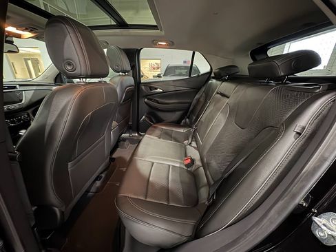 Used 2023 Buick Encore GX Essence w/ Experience Buick Package FWD image 39