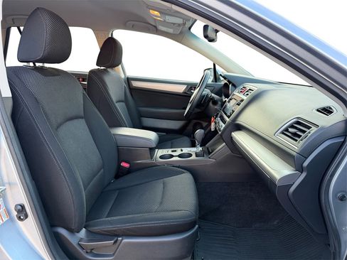 Used 2015 Subaru Outback 2.5i Premium image 18