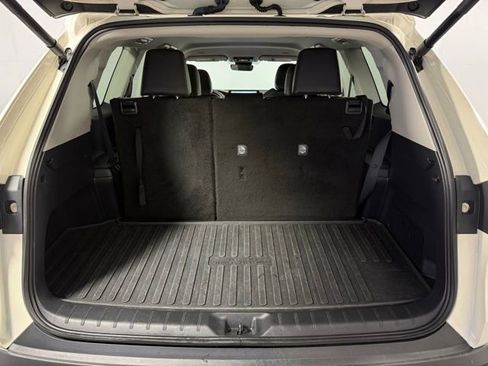 Used 2024 Toyota Grand Highlander XLE image 26