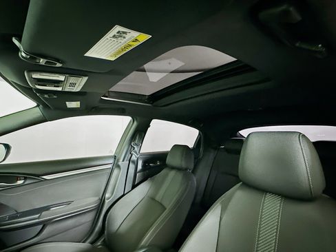 Used 2018 Honda Civic EX image 24