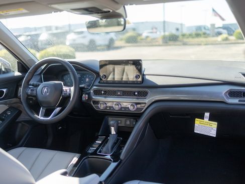New 2025 Acura Integra image 33