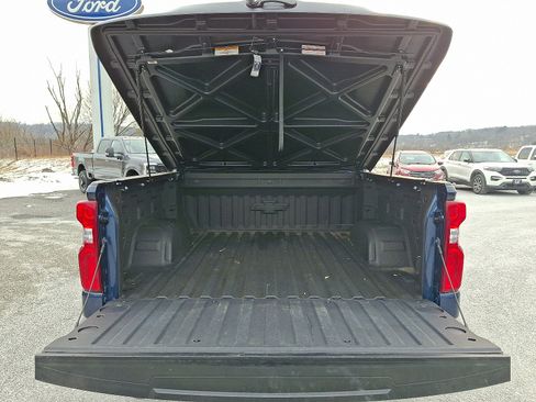 Used 2023 Chevrolet Silverado 1500 LT Trail Boss w/ Protection Package image 28