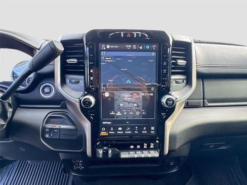 Used 2024 RAM 2500 Laramie image 13