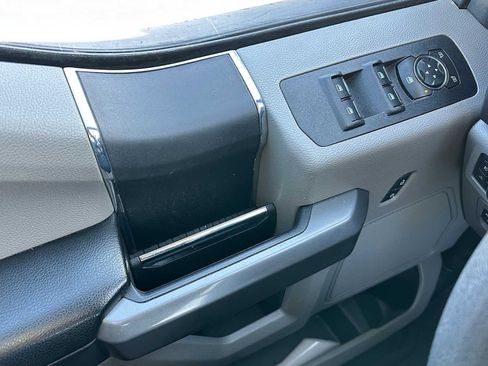 Used 2020 Ford F150 XLT w/ Equipment Group 301A Mid image 32