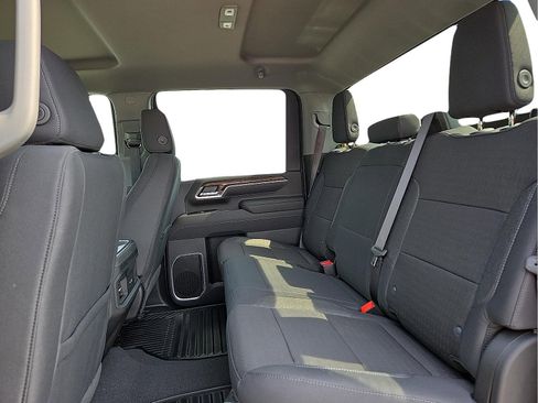 Used 2026 Chevrolet Silverado 2500 LT w/ Convenience Package image 10