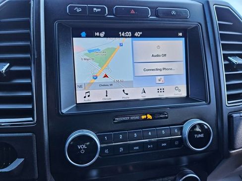 Used 2019 Ford Expedition Max Limited image 24