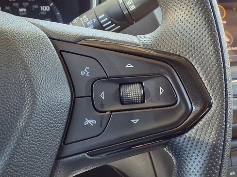 Used 2023 Chevrolet TrailBlazer LT FWD image 28