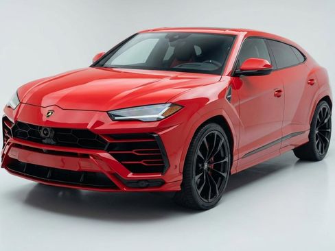 Used 2022 Lamborghini Urus Base image 22