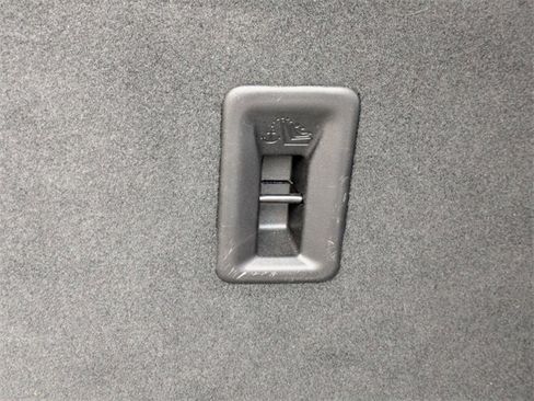 Used 2019 Cadillac XT5 Premium Luxury image 32