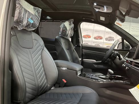 New 2026 Kia Sorento SX Prestige image 11