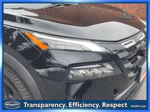 Certified 2025 Nissan Rogue SV w/ Rock Creek Premium Package image 10