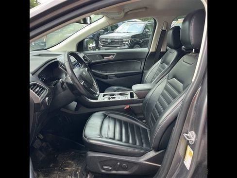 Used 2023 Ford Edge SEL AWD/4WD image 3