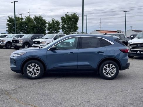 Used 2023 Ford Escape Active AWD/4WD image 9
