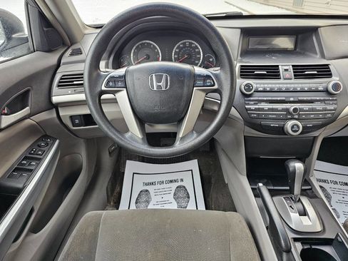 Used 2009 Honda Accord EX image 32
