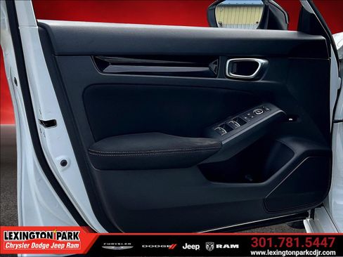 Used 2022 Honda Civic EX image 19