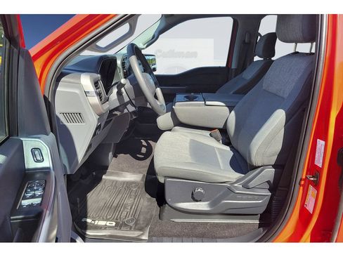 Used 2022 Ford F150 XLT w/ Trailer Tow Package AWD/4WD image 12