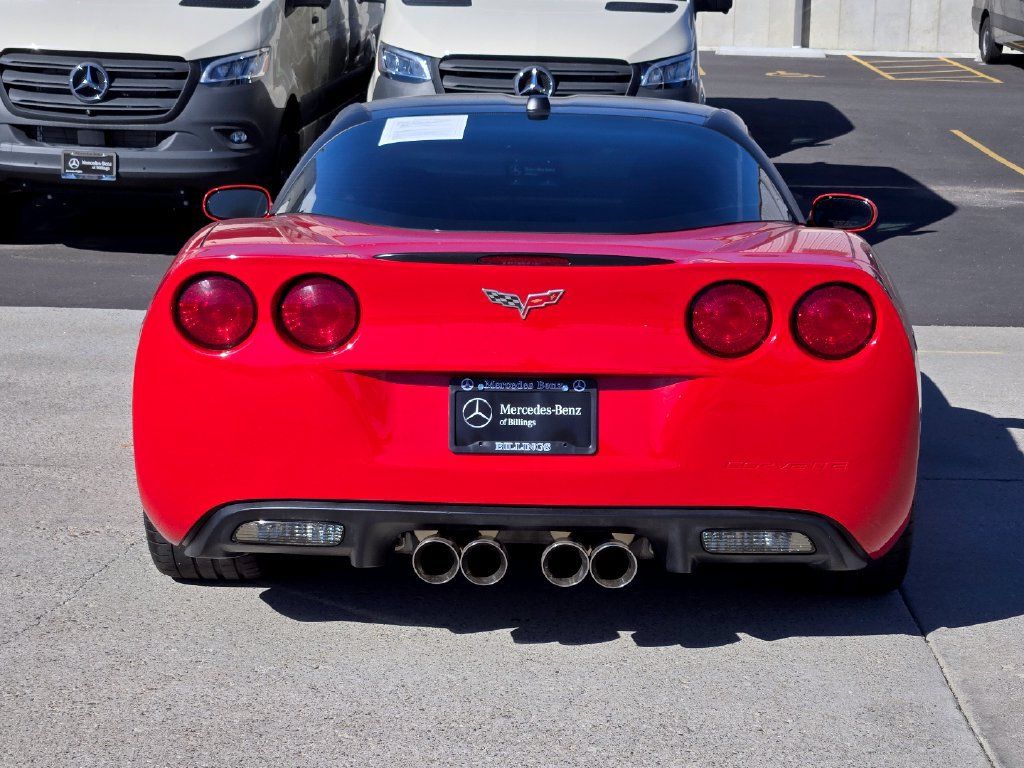 Used 2005 Chevrolet Corvette Coupe w/ Preferred Equipment Group RWD image 41