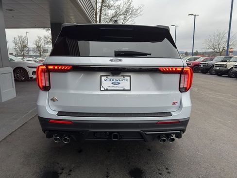 New 2026 Ford Explorer ST w/ Sun And Sound Package image 5