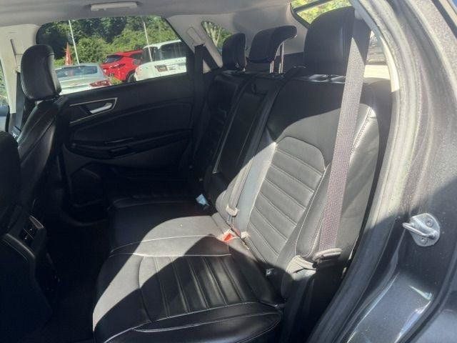 Used 2020 Ford Edge SEL w/ Convenience Package FWD image 13