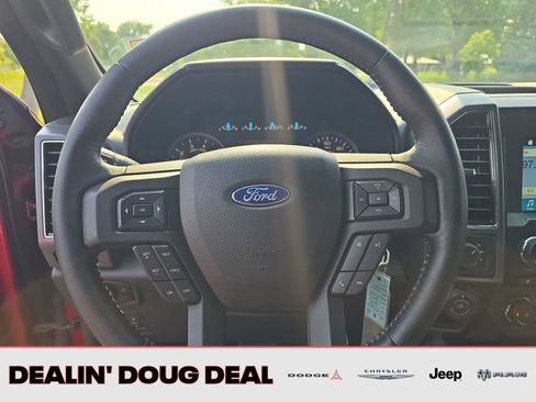 Used 2018 Ford F150 XLT w/ Equipment Group 302A Luxury AWD/4WD image 15