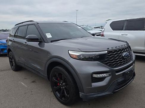 Used 2022 Ford Explorer ST w/ Equipment Group 401A AWD/4WD image 2