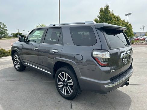 Used 2021 Toyota 4Runner Limited AWD/4WD image 5