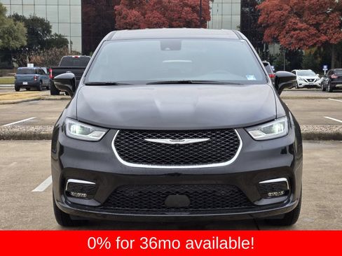 New 2026 Chrysler Pacifica Select AWD/4WD image 7